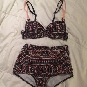 BRAND NEW High wasted bikini